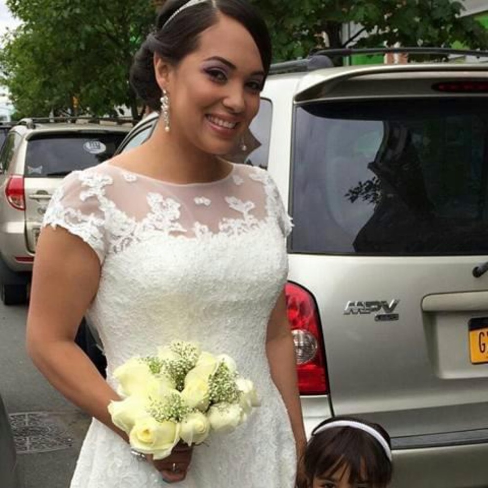 Oleg Cassini Wedding Dress